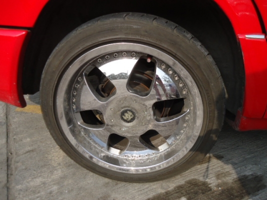 ขายรถMercedes Benz 230E(W124)ปี2533 เกียร์ออโต้ สีแดงเพลิง สีสดมากๆ สวยๆ สภาพดีมากช่วงล่างแน่นๆ ล้อแม็ก ขอบ 18" วางเครื่องแรง วางเครื่องToyota 1J Twin turbo 2,500cc 6สูบ โบออฟวาวล์ ติดแก๊สระบบหัวฉีดของ Italy ใหม่ๆและปลอดภัย ใช้แก๊ส + น้ำมัน (ใช้ได้สอ