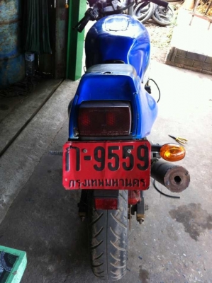Fzr 400 ปี 2536ราคา 19000 บาท ทะเบียน