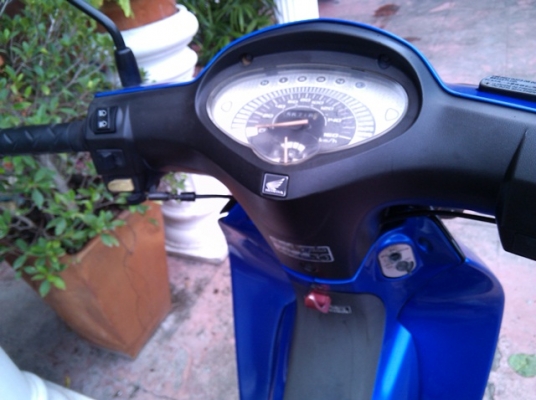 ดิสก์หลังแท้ wave 125 R  ปี50 ubox กุญแจใหญ่