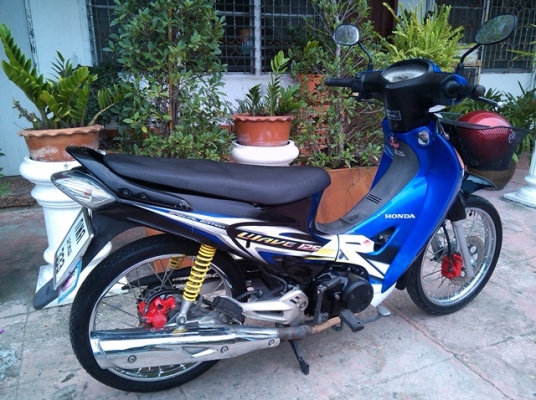 ดิสก์หลังแท้ wave 125 R  ปี50 ubox กุญแจใหญ่