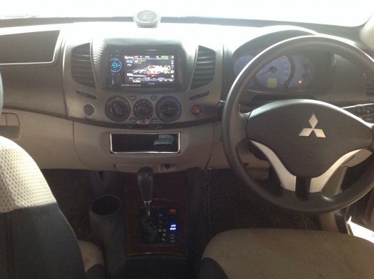 ขายมิตซู1uzออโต้เร่งเบามาแรงขับสบายLPGถังใต้ท้อง