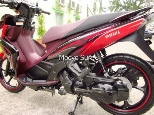 Yamaha Nouvo SX สีแดงดำ ล้อแม็กซ์ ตัวท๊อป  ปี 56 วิ่ง 3,7xxกิโล รถ8เดือน