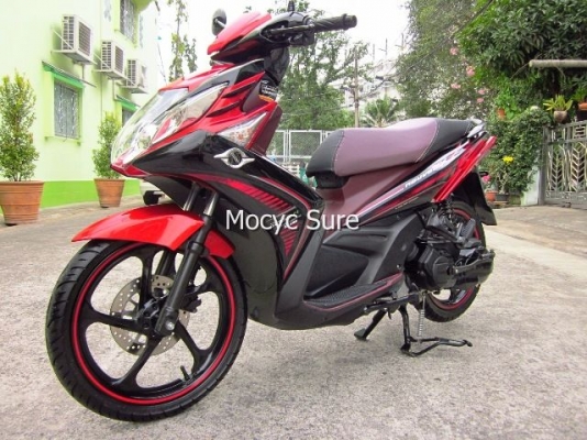 Yamaha Nouvo SX สีแดงดำ ล้อแม็กซ์ ตัวท๊อป  ปี 56 วิ่ง 3,7xxกิโล รถ8เดือน
