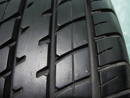 ขายล้อแม็กพร้อมยาง VIOS TRD V.3 ขอบ 15 มีตุ่มหน้ายาง