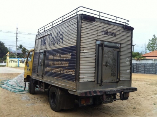 ขายรถบรรทุกตู้เย็น