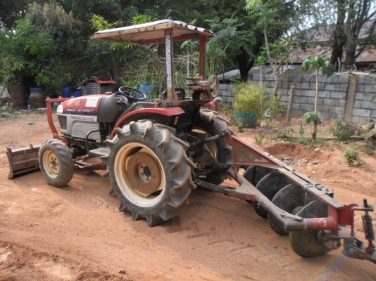 ขายรถไถ YANMAR ET35 สภาพเดิมๆอุปกรดันหน้าผาน4เอกสารทะเบียน ขายรถไถ YANMAR ET35 สภาพเดิมๆอุปกรดันหน้าผาน4เอกสารทะเบียน