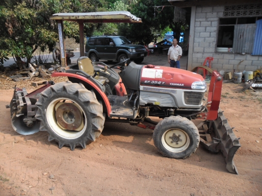 ขายรถไถ YANMAR ET35 สภาพเดิมๆอุปกรดันหน้าผาน4เอกสารทะเบียน ขายรถไถ YANMAR ET35 สภาพเดิมๆอุปกรดันหน้าผาน4เอกสารทะเบียน