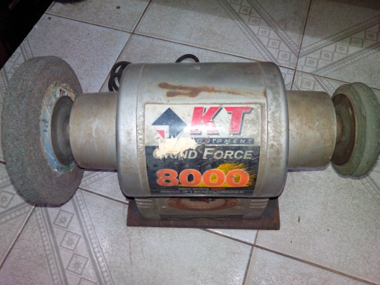 เครื่องเจียรตั้งโต๊ะ