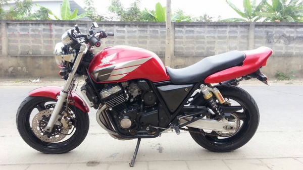 ขายcb400 ปี 97 อินวอย สรรพสามิตแท้ เครื่องจัดมากๆ สีเดิมญี่ปุ่น สวยๆครับ