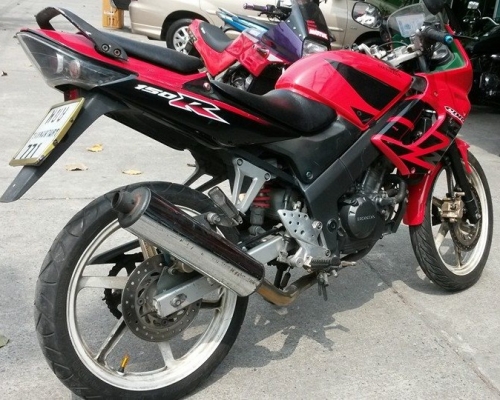 CBR 150. ตัวเก่า กุญแจใหญ่