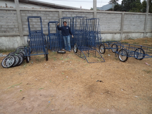 ผู้ผลิตและจำหน่ายรถเข็นอเนกประสงค์ทั้ง..ปลีกและส่ง..ราคาถูกๆเริ่่มตนที่คันละ750บาท ผู้ผลิตและจำหน่ายรถเข็นอเนกประสงค์ทั้ง..ปลีกและส่ง..ราคาถูกๆเริ่่มตนที่คันละ750บาท