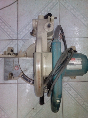 เลื่อยองศา มากีต้า