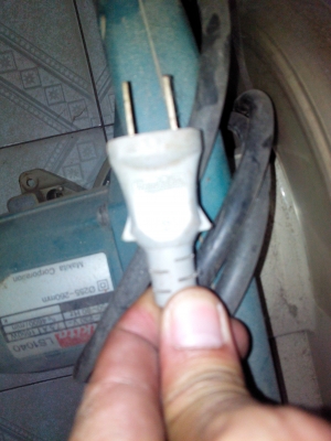 เลื่อยองศา มากีต้า