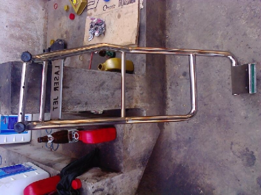 อะไหล่เก่าเก็บบันไดหลังรถมิตซู