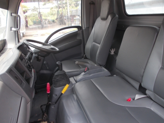 ขายรถดั้ม ISUZU NPR ตาตั้ง เครื่อง 4HK1  150 แรงม้า กระบอกดั้ม 4 ตัน กระบะยาว 4 เมตร กว้าง 2.20 เมตร สูง 1.30 เมตร