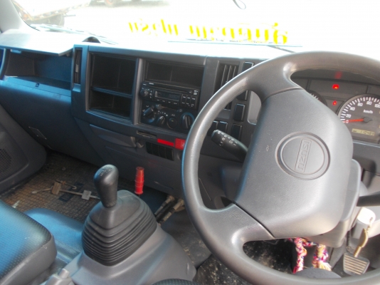 ขายรถดั้ม ISUZU NPR ตาตั้ง เครื่อง 4HK1  150 แรงม้า กระบอกดั้ม 4 ตัน กระบะยาว 4 เมตร กว้าง 2.20 เมตร สูง 1.30 เมตร