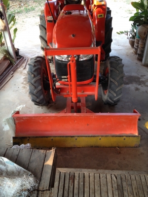 ขายคูโบต้ามือ 2 รุ่น L3608 สภาพสวยๆพร้อมใบมีดดันหน้าและผ่านหลัง เครื่องดี ชั่วโมงการทำงานน้อย 607 ชั่วโมง ขายคูโบต้ามือ 2 รุ่น L3608 สภาพสวยๆพร้อมใบมีดดันหน้าและผ่านหลัง เครื่องดี ชั่วโมงการทำงานน้อย 607 ชั่วโมง