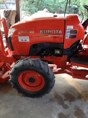 ขายคูโบต้ามือ 2 รุ่น L3608 สภาพสวยๆพร้อมใบมีดดันหน้าและผ่านหลัง เครื่องดี ชั่วโมงการทำงานน้อย 607 ชั่วโมง ขายคูโบต้ามือ 2 รุ่น L3608 สภาพสวยๆพร้อมใบมีดดันหน้าและผ่านหลัง เครื่องดี ชั่วโมงการทำงานน้อย 607 ชั่วโมง