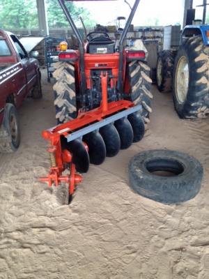 ขายคูโบต้ามือ 2 รุ่น L3608 สภาพสวยๆพร้อมใบมีดดันหน้าและผ่านหลัง เครื่องดี ชั่วโมงการทำงานน้อย 607 ชั่วโมง ขายคูโบต้ามือ 2 รุ่น L3608 สภาพสวยๆพร้อมใบมีดดันหน้าและผ่านหลัง เครื่องดี ชั่วโมงการทำงานน้อย 607 ชั่วโมง