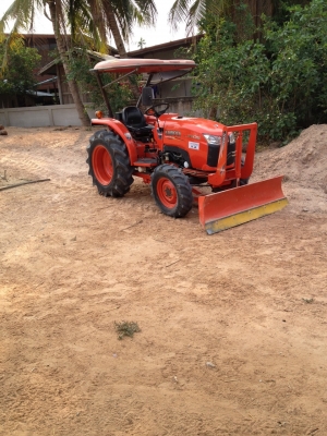 ขายคูโบต้ามือ 2 รุ่น L3608 สภาพสวยๆพร้อมใบมีดดันหน้าและผ่านหลัง เครื่องดี ชั่วโมงการทำงานน้อย 607 ชั่วโมง ขายคูโบต้ามือ 2 รุ่น L3608 สภาพสวยๆพร้อมใบมีดดันหน้าและผ่านหลัง เครื่องดี ชั่วโมงการทำงานน้อย 607 ชั่วโมง