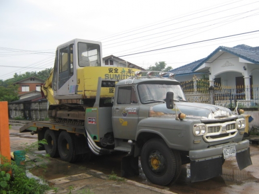 รถแบคโฮ สมิโตโม่ 60SH