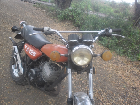 ขาย ts 125 ท่อแซก สภาพเก่า เครื่องดีมากครับ  ตามรูป