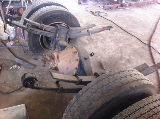 ช่วงล่าง Hino F รุ่นใหม่ พร้อมคานหน้า 6 น้อต สภาพพร้อมใช้ ราคาต่อรอง