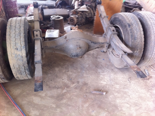 ช่วงล่าง Hino F รุ่นใหม่ พร้อมคานหน้า 6 น้อต สภาพพร้อมใช้ ราคาต่อรอง