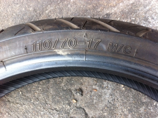 ขายยางบิ๊กไบค์ สภาพดี ปีใหม่ ถูกๆๆ