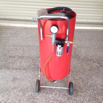 เครื่องยิงทรายระบบแรงดัน