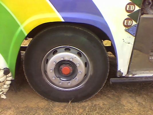 บัสพัดผมพร้อมงานโรงงานรายได้ดีราคา400000