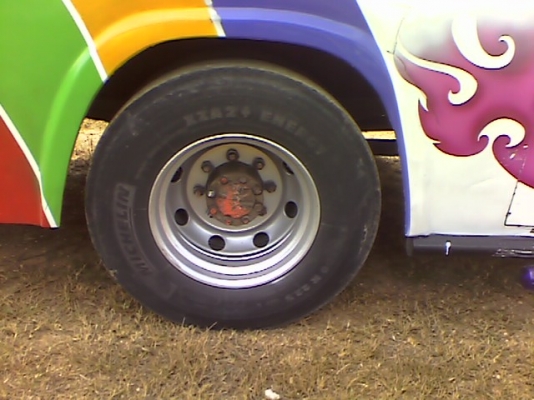 บัสพัดผมพร้อมงานโรงงานรายได้ดีราคา400000