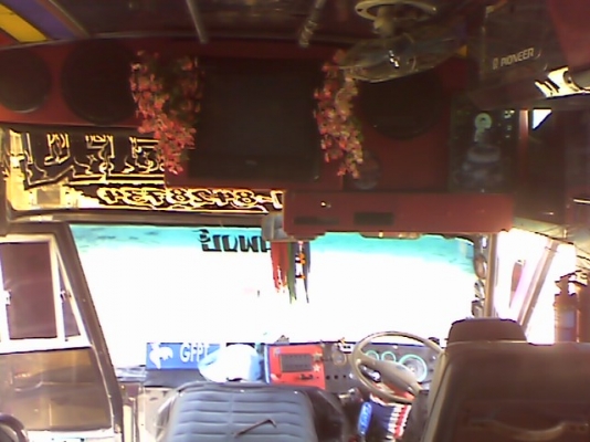 บัสพัดผมพร้อมงานโรงงานรายได้ดีราคา400000