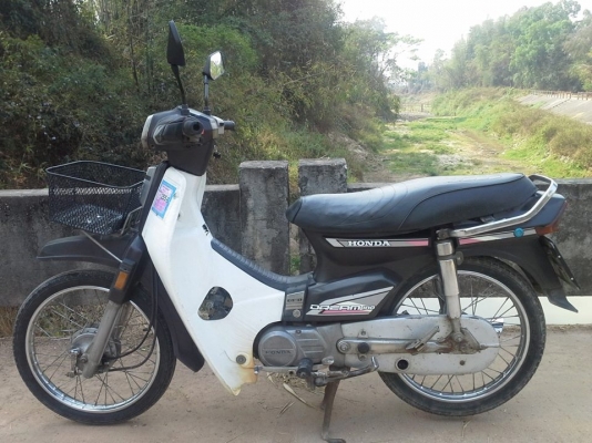 ดรีมคุรุสภาทะเบียนโอนภาษีเต็มระบบไฟออกทุกดวงขายถูก ๆ11500บาท