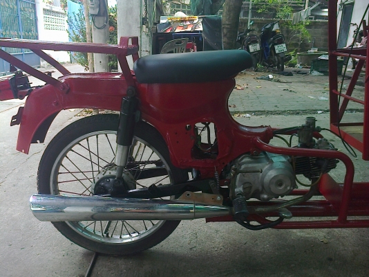 ขายซาเล้งติดเครื่อง