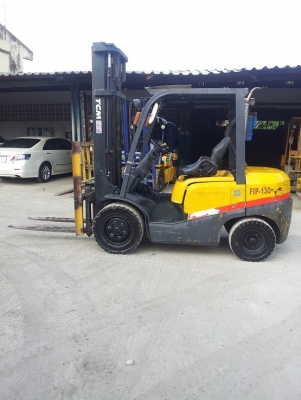 รถยกฟอร์คลิฟท์ FORKLIFT 3.0 ตัน Diesel ยกสูง 4.0 mm.งาสไลด์ ยางตัน