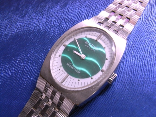 21ก.พ.((น้าเล็ก)) นำเสนอนาฬิกาข้อมือ 21ก.พ.((น้าเล็ก)) นำเสนอนาฬิกาข้อมือ