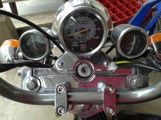 ธารนนทบุรี//ขายช๊อปเปอร์แนวๆซักคัน 150 cc รถสวยเก็บงานแล้วครับ ราคา38,000บาท ทะเบียนแท้