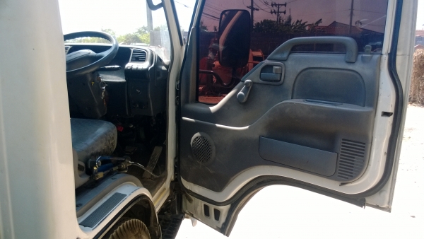 ISUZU ELF ยอดจัดไฟแนนซ์ได้ 500,000 บาทค่ะ บริษัทราชธานีลิสซิ่ง ค่ะ