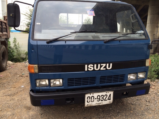 ขายISUZU NPR ยาว5เมตร พื้นเรียบ เป็นเหล็กครับ รถสวย พร้อมใช้ ขายISUZU NPR ยาว5เมตร พื้นเรียบ เป็นเหล็กครับ รถสวย พร้อมใช้