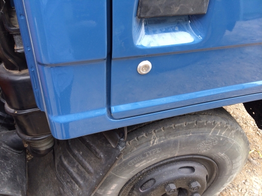 ขายISUZU NPR ยาว5เมตร พื้นเรียบ เป็นเหล็กครับ รถสวย พร้อมใช้ ขายISUZU NPR ยาว5เมตร พื้นเรียบ เป็นเหล็กครับ รถสวย พร้อมใช้