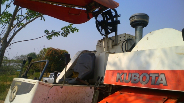 รถเกี่ยวข้าว KUBOTA DC60 รถสวย สีเดิม ๆ ในราคาสุดคุ้ม ชอบราคาเท่าไรต่อรองได้ครับ
