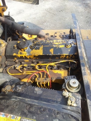 ขายรถยกฟอร์คลิฟท์ Forklift 2.0T Diesel 4D95 เกียร์อัตโนมัติ ยกสูง 3.0 เมตร ยางตัน