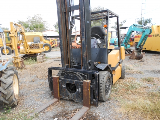 ขายรถโฟล์คลิฟ SUMITOMO 3.5 ตัน งาหมุนสูง 5 เมตร ใช้งานได้เลย