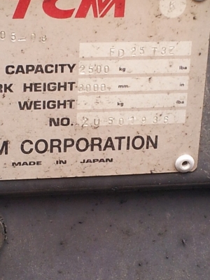 ขายForklift 2.5T ดีเซล เกียร์อัตโนมัติ ยกสูง 3.0 เมตร ยางตัน