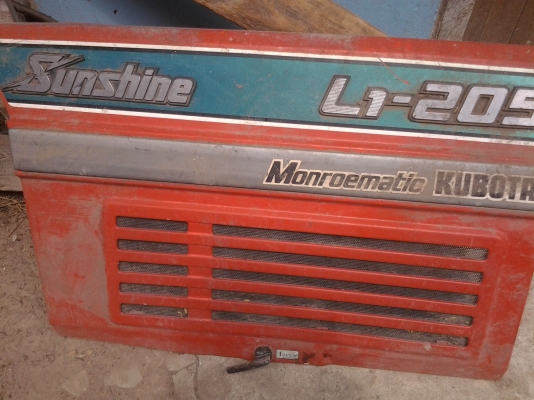 ขายรถไถ20แรงโฟวินใส่เครืองอีซูซุมีเครื่องเก่าแถมให้ ขายรถไถ20แรงโฟวินใส่เครืองอีซูซุมีเครื่องเก่าแถมให้