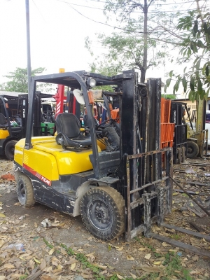 Forklift  TCM ขนาด 2.5 ตัน ดีเซล AUTO ยกสูง 3.0 เมตร ยางตัน    รับประกันหลังการขาย