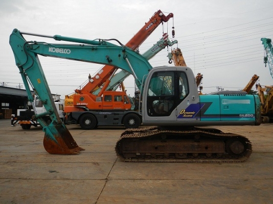 รถขุด KOBELCO รุ่นSK200-6E S/no:YN08-34311 สต็อกไทย รับรองไม่เคยใช้ในไทย รถจอดที่เขตปลอดภาษีบางพลีค่ะ