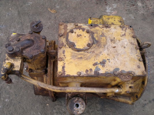 ขายเครื่องยนต์ CAT 3204 DI พร้อมเกียร์,รถตัก,แทรคเตอร์