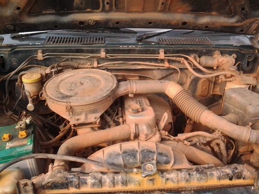 NISSAN BIG M TD25 กะบะเลส ภายในสวย เครื่องดี แชสชีงาม